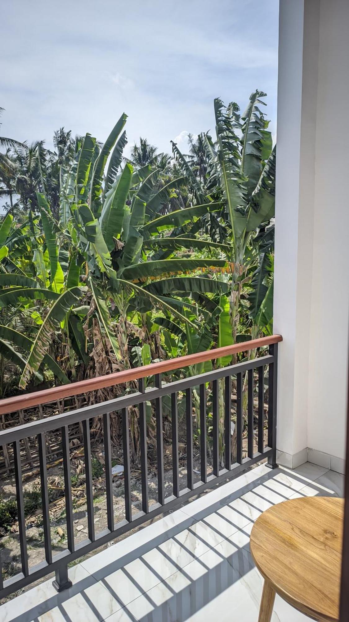 Sujiwa Ubud Hotel & Villa Екстериор снимка